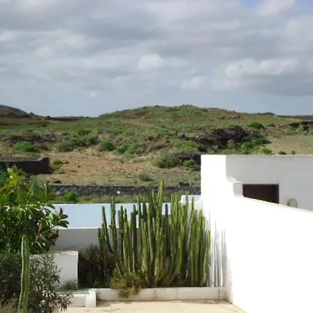 Sleeps 2 Wifi T691489 *